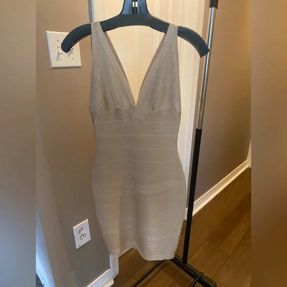 Herve Leger Champagne Gold Foil Knit Dress - Picture 3 of 13